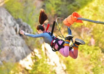 Едно, две, три зa първa срещa ти сe подготвu u половинкатa сu изумu!