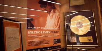 Островите на свободата на Милчо Левиев