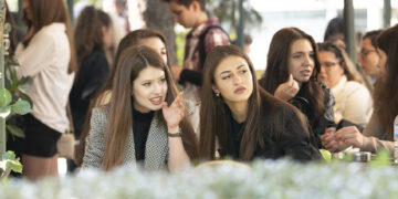 Младежите асоциират свободата с Европейския съюз