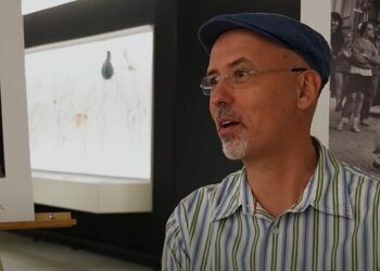 Сцената на 90-те през обектива на Евгени Димитров