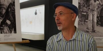 Сцената на 90-те през обектива на Евгени Димитров