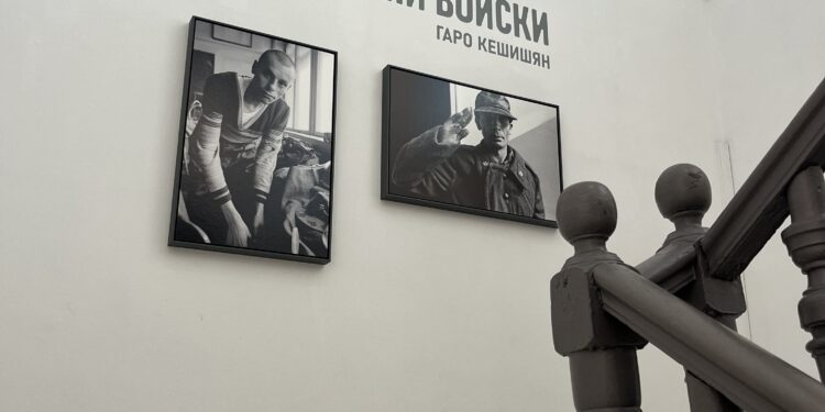 Строителни войски през обектива на Гаро Кешишян