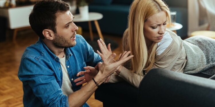 Повече от приятелство, по-малко от връзка