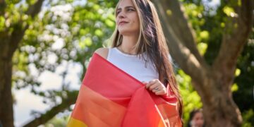 Транс и невидим: как законът ме изтрива