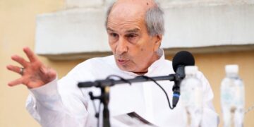 Созопол – щастливата хетеротопия на проф. Михаил Неделчев