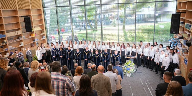 Нов български университет е дом на радостта, знанието и споделеността