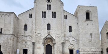 Свети Николай прави чудеса в Бари