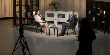 Министър Сергей Игнатов: 20 април ще бъде неучебен, но присъствен