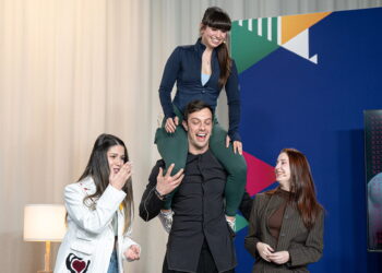 Филип Буков за образите, които създаваме без дубъл