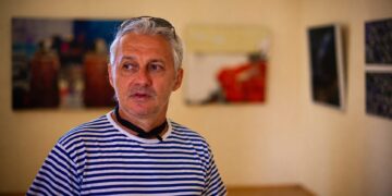 Всеки човек е незавършена картина